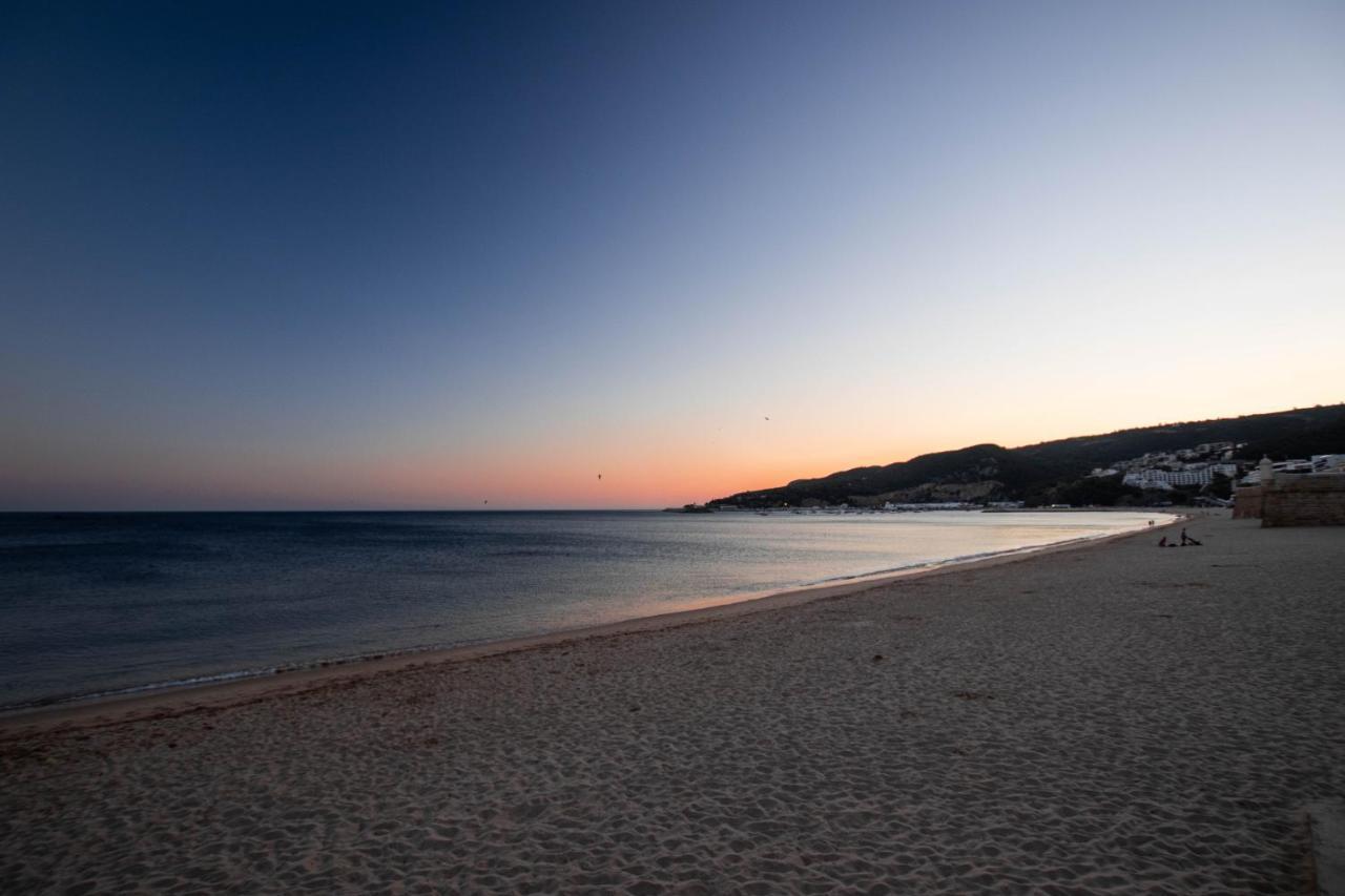 Lovely Sea View Apartment Sesimbra Exterior photo